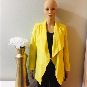 💥Beautiful Yellow Blazer
